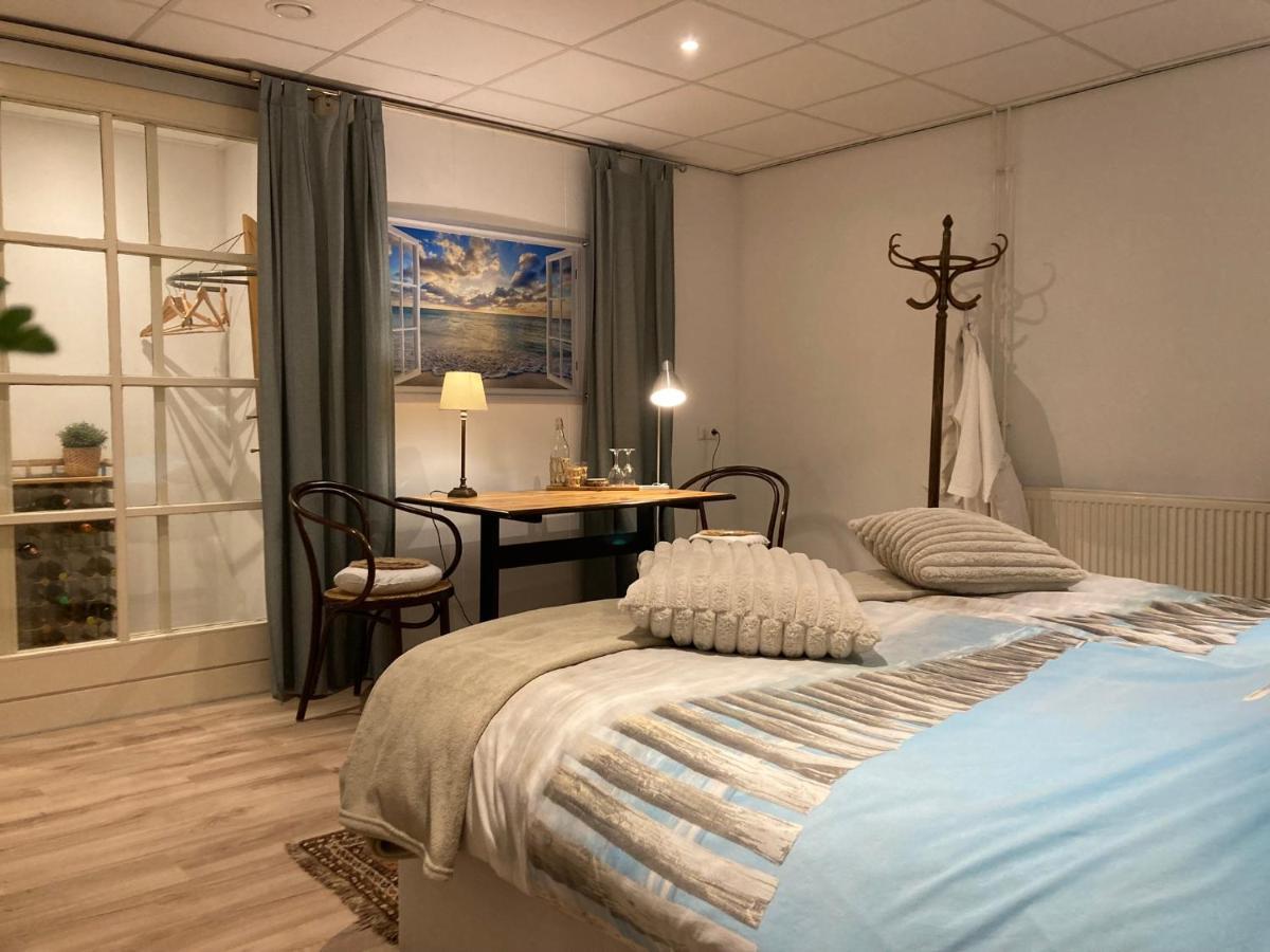 Bed & Breakfast Stations Koffiehuis Molkwerum