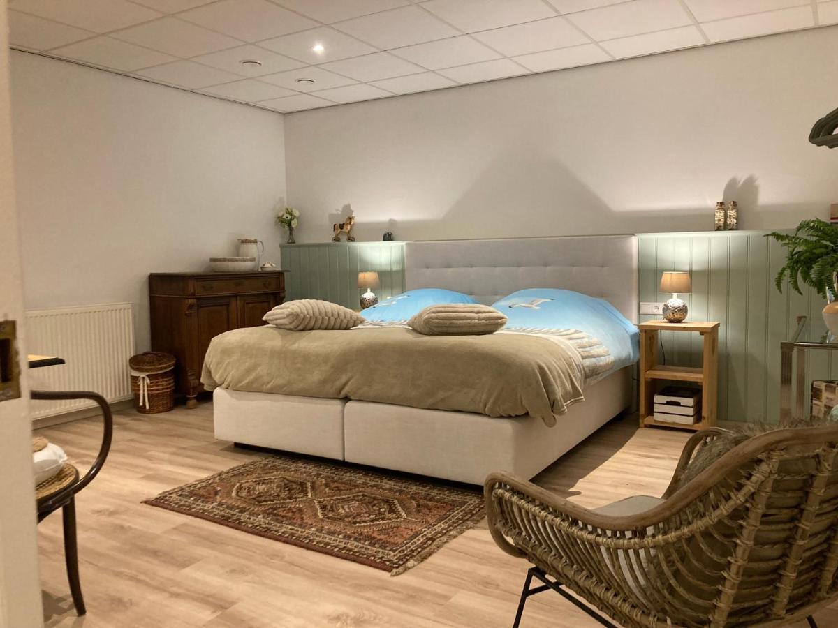 Stations Koffiehuis Bed & Breakfast Molkwerum
